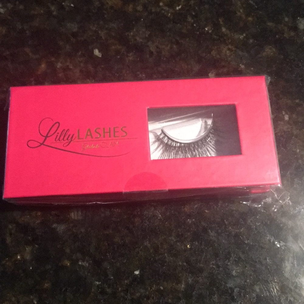 LillyLashes Glam